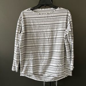 Lululemon Back in Action top